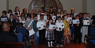 MrEvanrecitalgrouppicture2012opt3.JPG